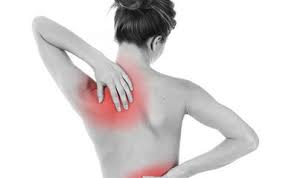 Dor no meio das costas - dorsalgia - tratamento e alívio das dores nas costas